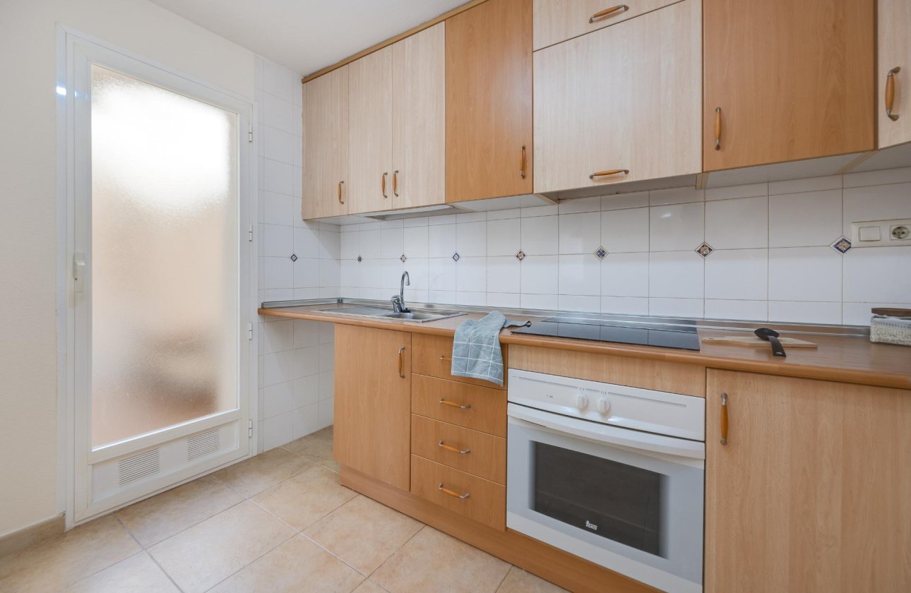 Herverkoop - Bungalow -
Torrevieja - Aguas Nuevas 1