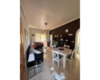 Herverkoop - Bungalow -
Torrevieja - Aguas Nuevas