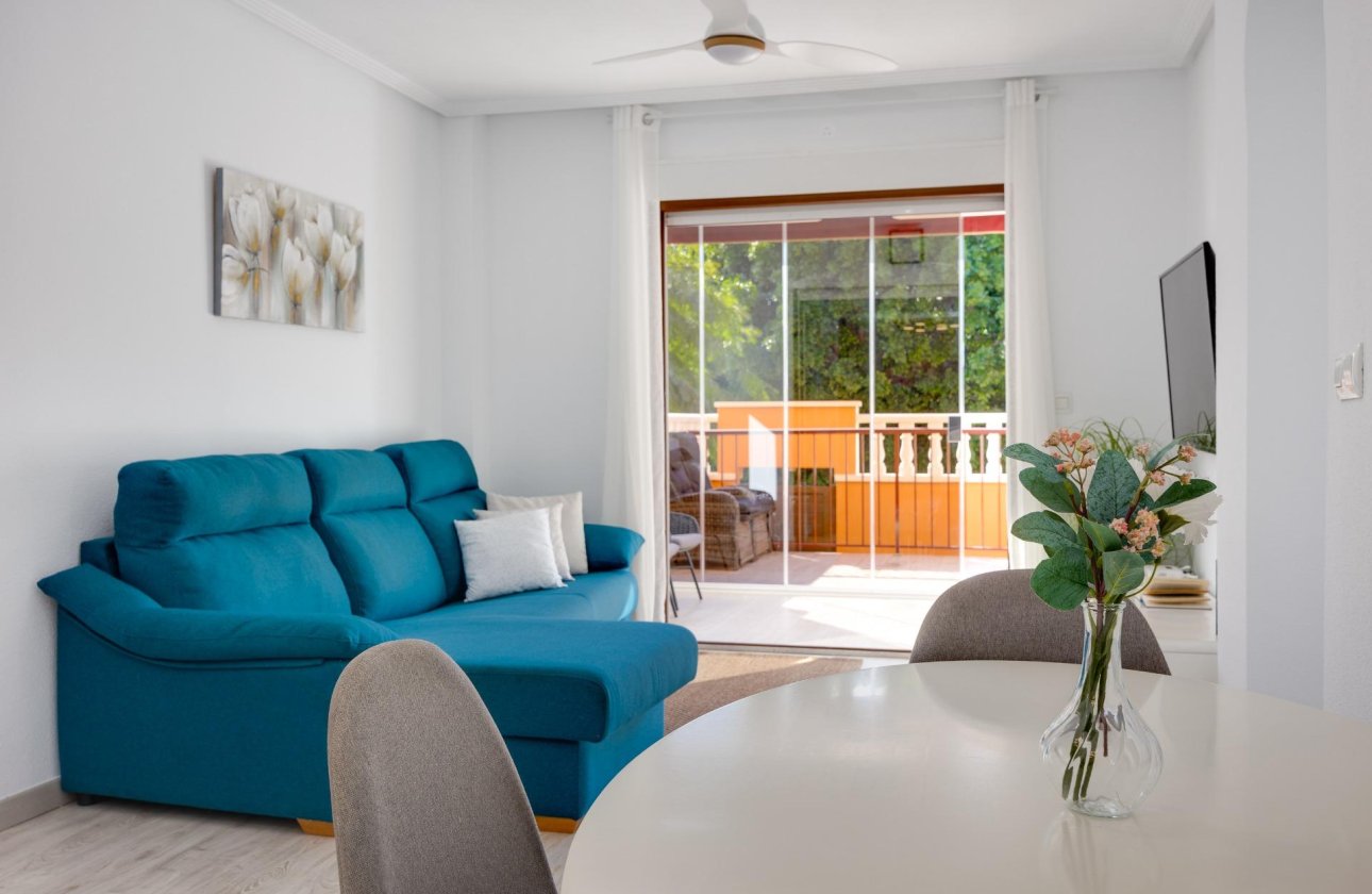 Herverkoop - Bungalow -
Torrevieja - Aguas Nuevas