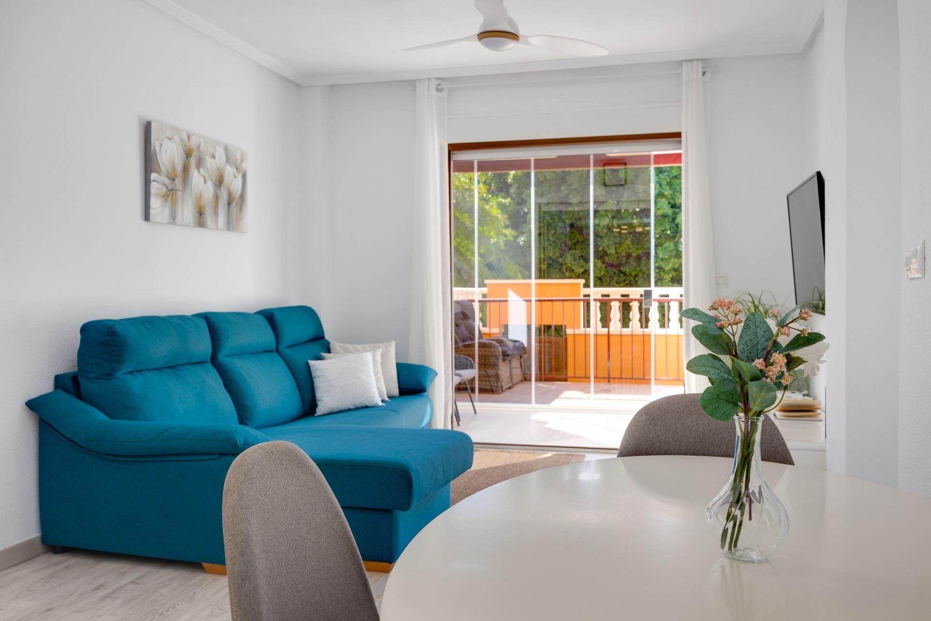 Herverkoop - Bungalow -
Torrevieja - Aguas Nuevas