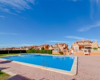 Herverkoop - Bungalow -
Torrevieja - Aguas Nuevas