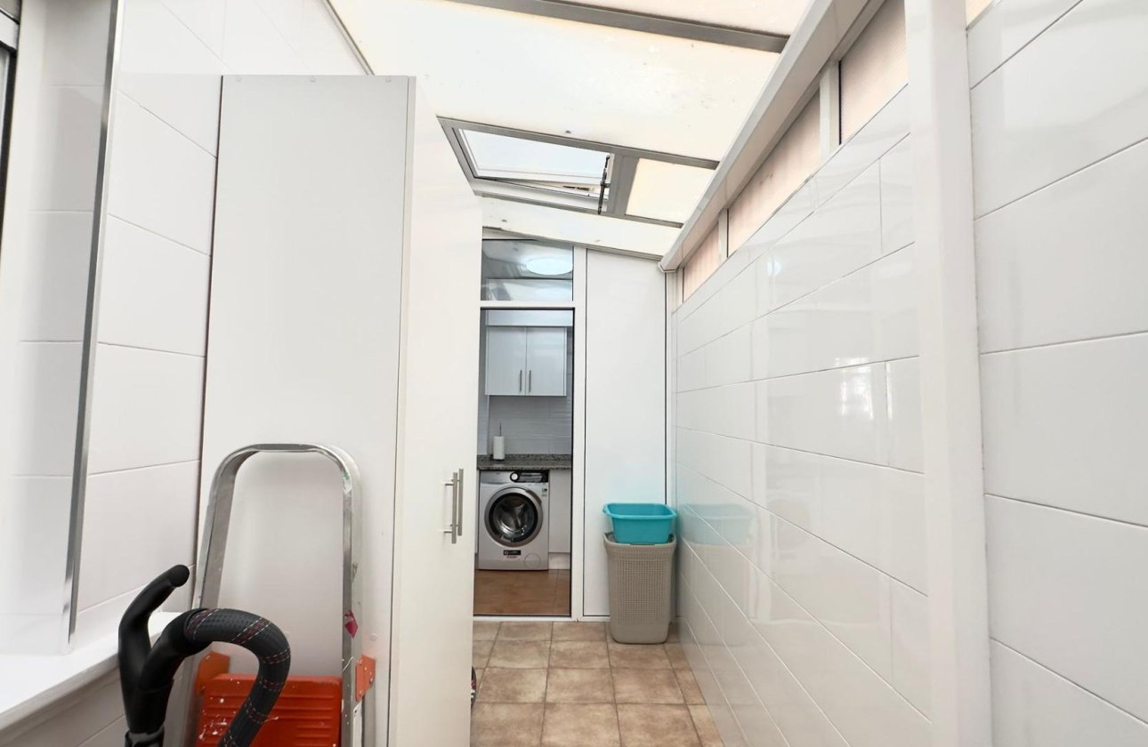 Herverkoop - Bungalow -
Torrevieja - Centro