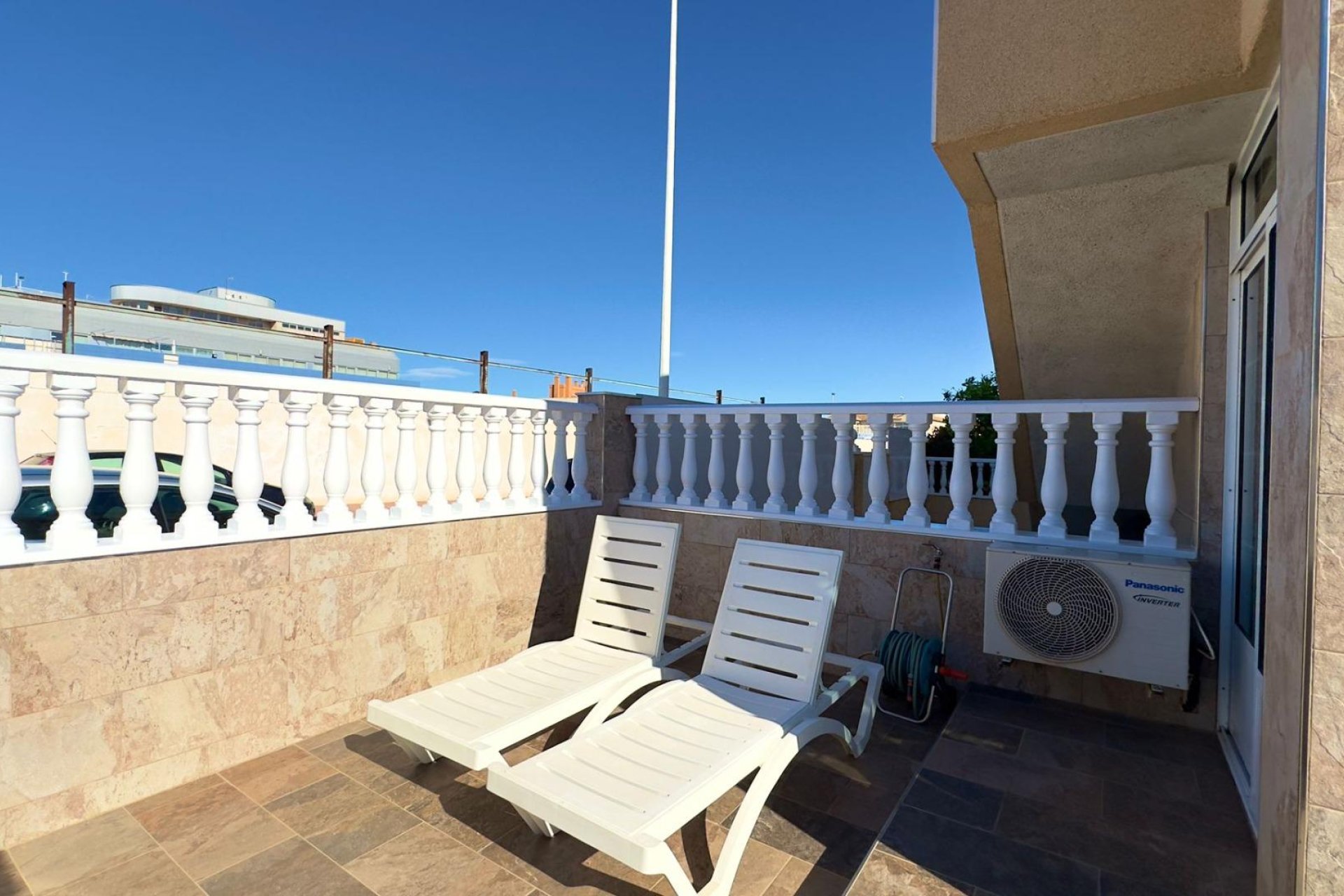 Herverkoop - Bungalow -
Torrevieja - Centro