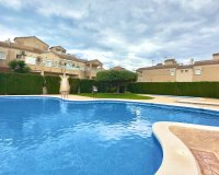 Herverkoop - Bungalow -
Torrevieja - Centro