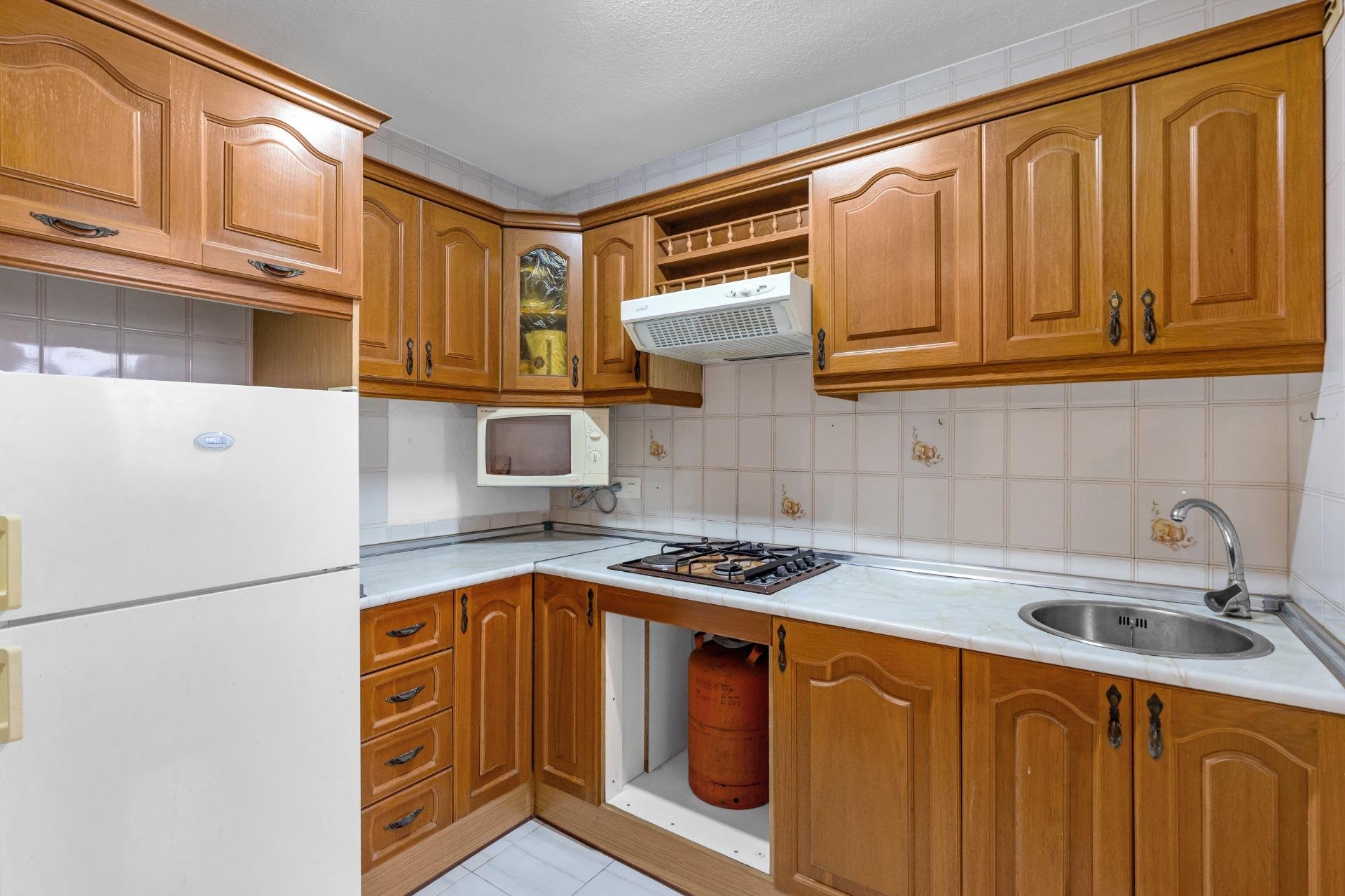 Herverkoop - Bungalow -
Torrevieja - Centro