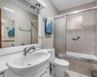 Herverkoop - Bungalow -
Torrevieja - Centro