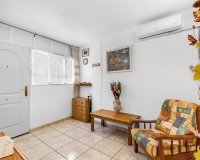 Herverkoop - Bungalow -
Torrevieja - Centro