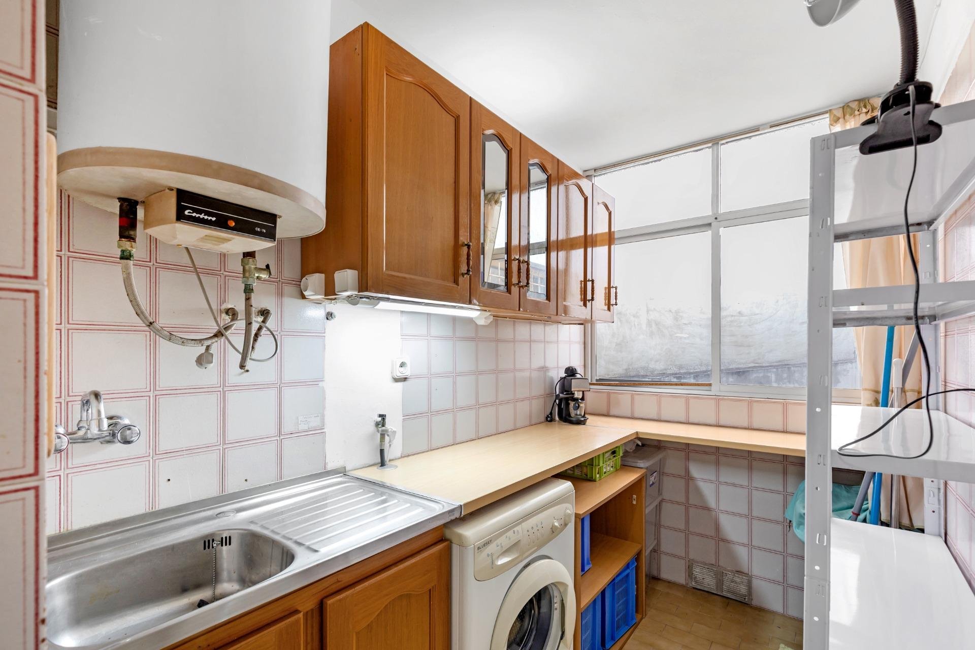 Herverkoop - Bungalow -
Torrevieja - Centro