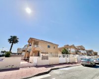 Herverkoop - Bungalow -
Torrevieja - Centro