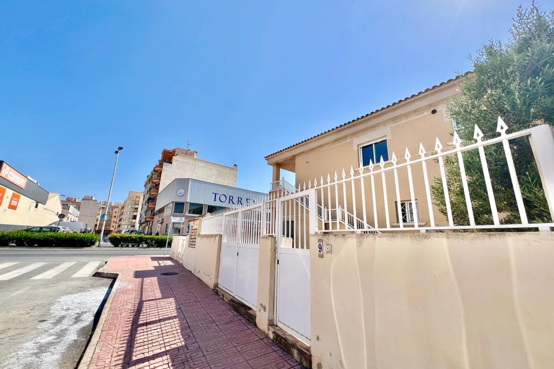 Herverkoop - Bungalow -
Torrevieja - Centro
