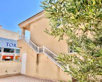 Herverkoop - Bungalow -
Torrevieja - Centro