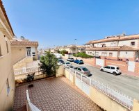 Herverkoop - Bungalow -
Torrevieja - Centro