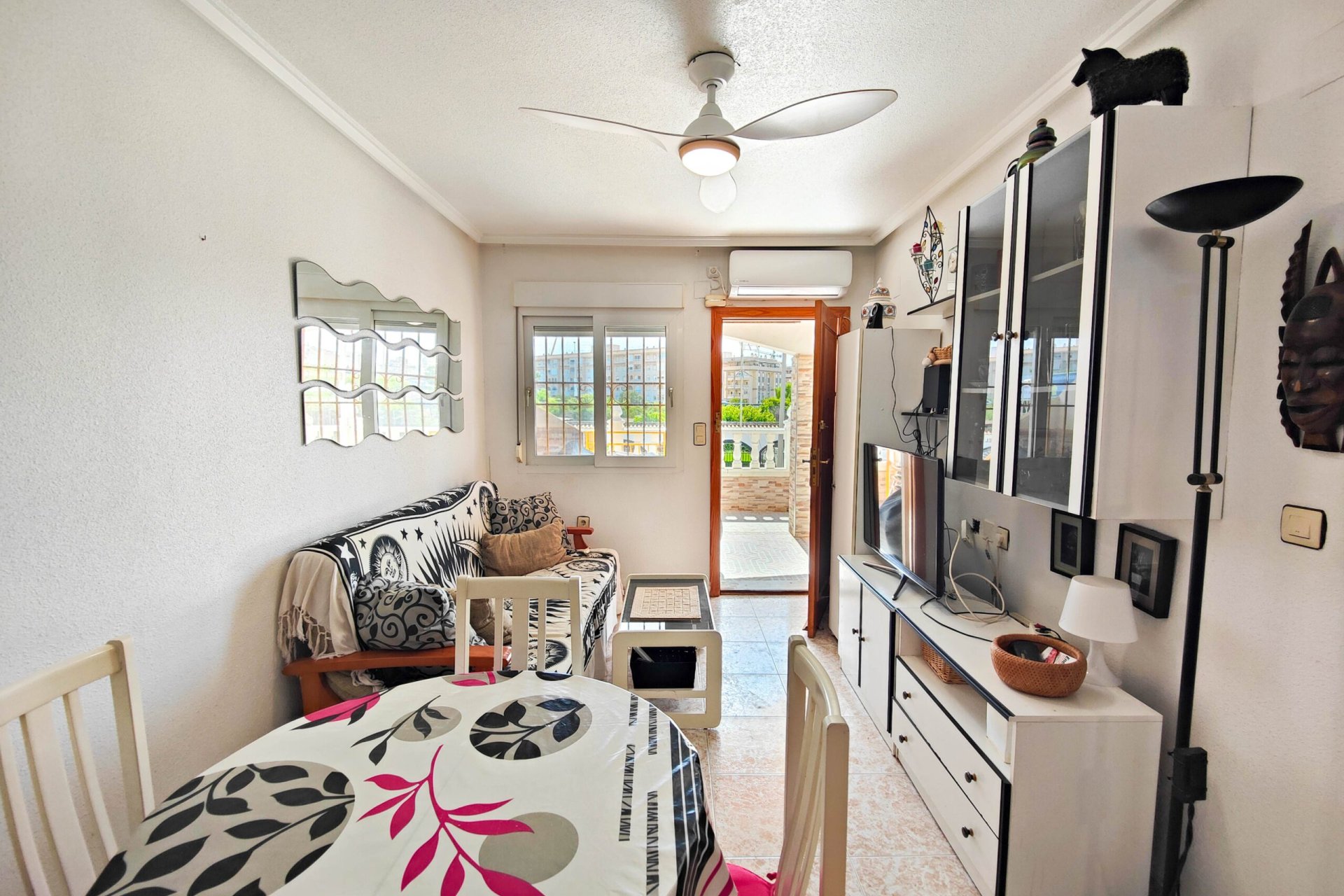 Herverkoop - Bungalow -
Torrevieja - Costa Blanca