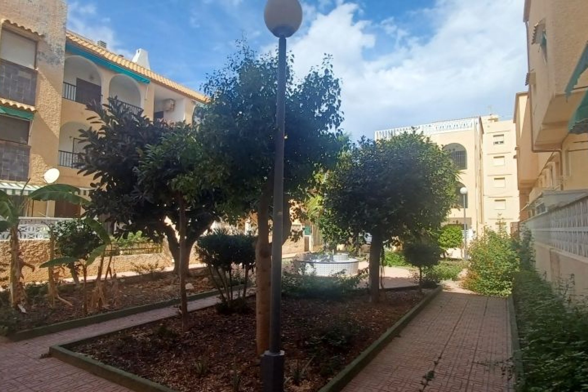 Herverkoop - Bungalow -
Torrevieja - Costa Blanca