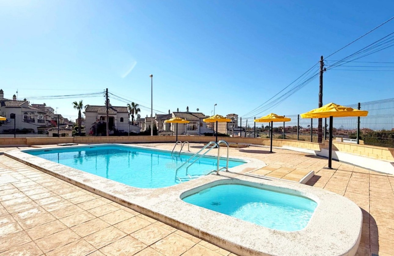 Herverkoop - Bungalow -
Torrevieja - Costa Blanca