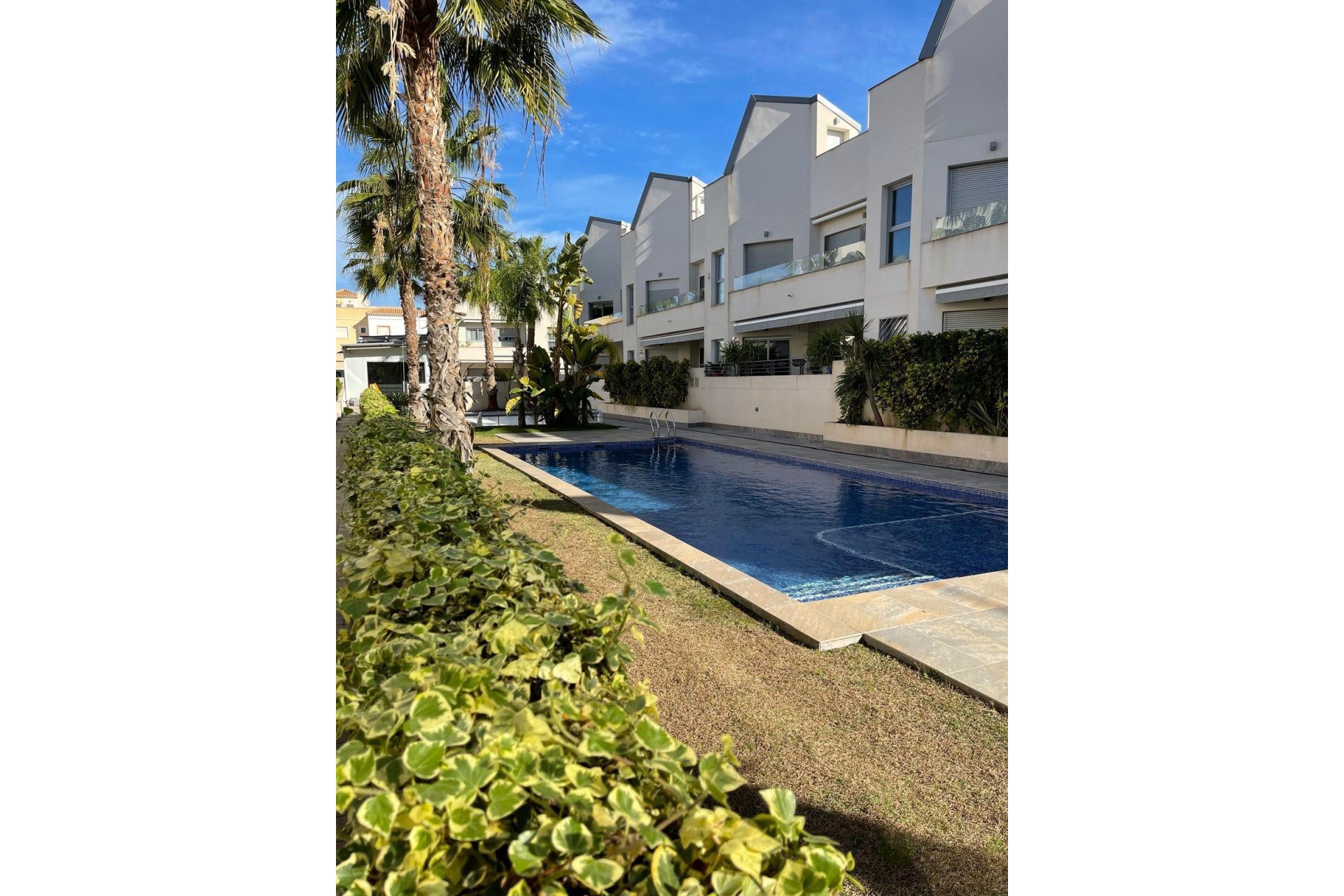Herverkoop - Bungalow -
Torrevieja - Costa Blanca