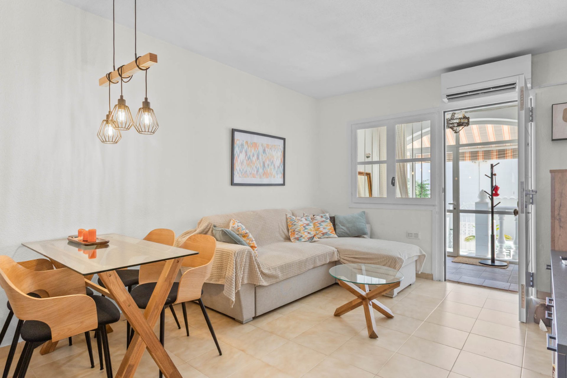 Herverkoop - Bungalow -
Torrevieja - Costa Blanca