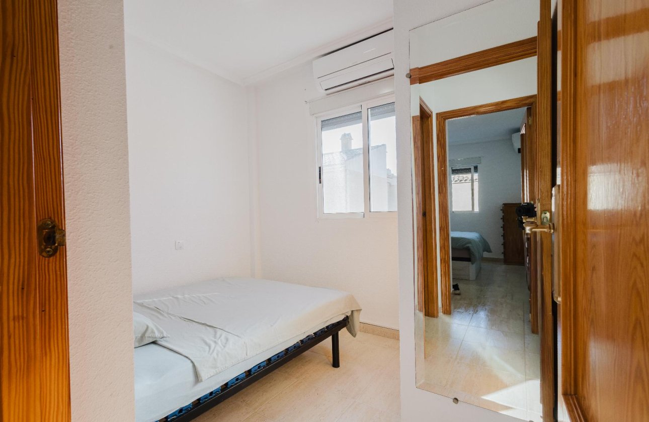 Herverkoop - Bungalow -
Torrevieja - Costa Blanca