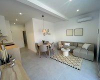 Herverkoop - Bungalow -
Torrevieja - Costa Blanca