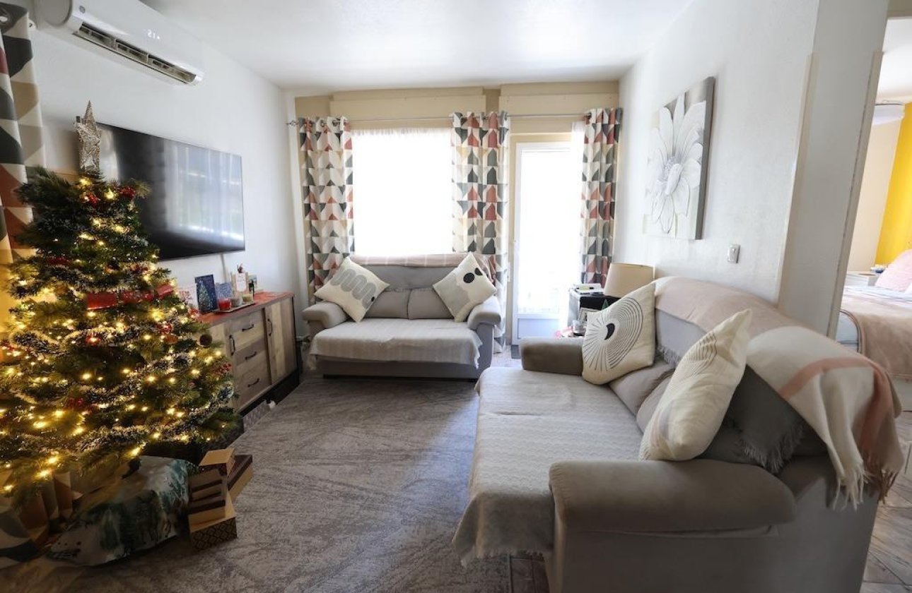 Herverkoop - Bungalow -
Torrevieja - Costa Blanca