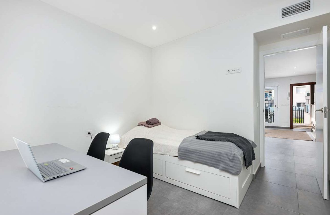 Herverkoop - Bungalow -
Torrevieja - Costa Blanca