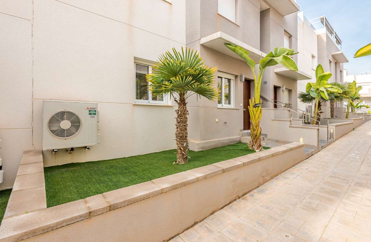 Herverkoop - Bungalow -
Torrevieja - Costa Blanca