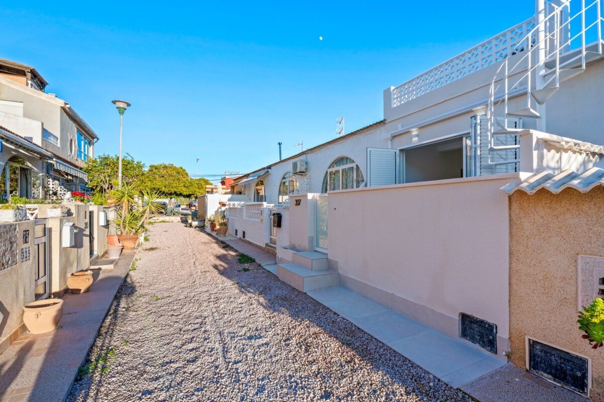 Herverkoop - Bungalow -
Torrevieja - Costa Blanca