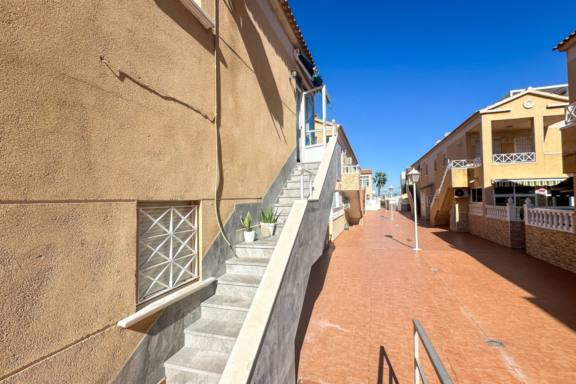 Herverkoop - Bungalow -
Torrevieja - Costa Blanca