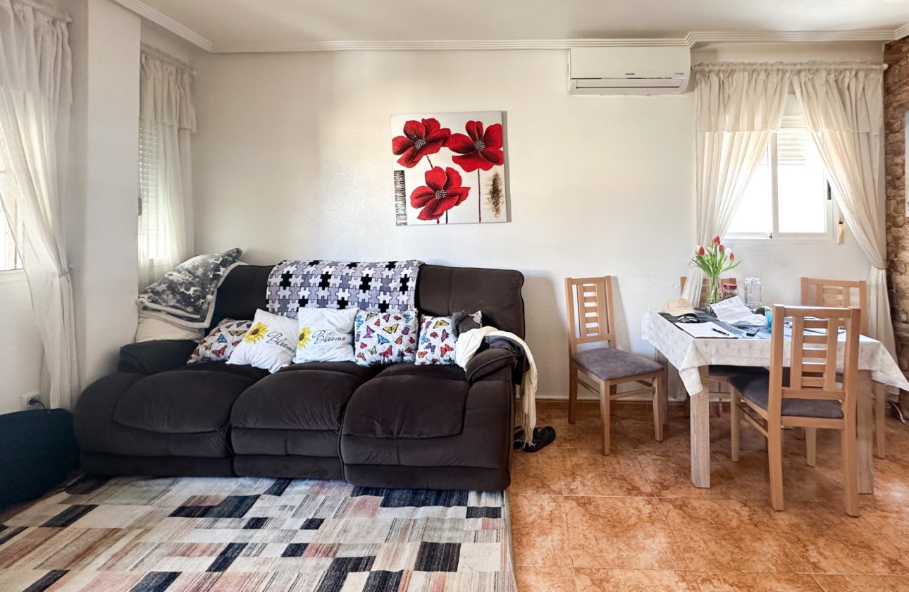 Herverkoop - Bungalow -
Torrevieja - Costa Blanca