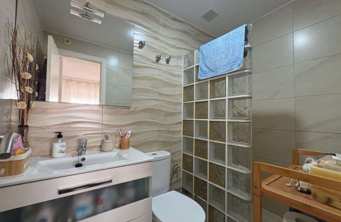 Herverkoop - Bungalow -
Torrevieja - Costa Blanca