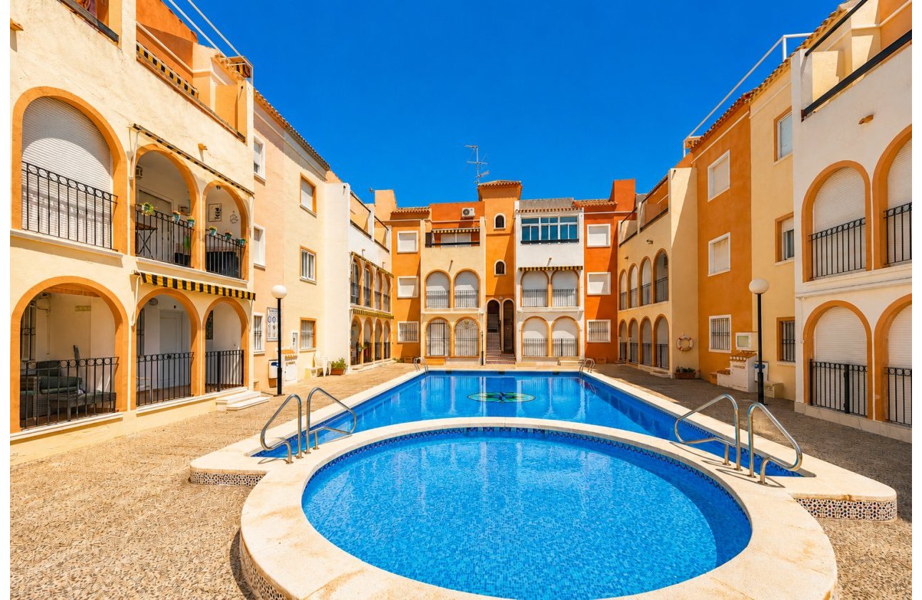 Herverkoop - Bungalow -
Torrevieja - Costa Blanca