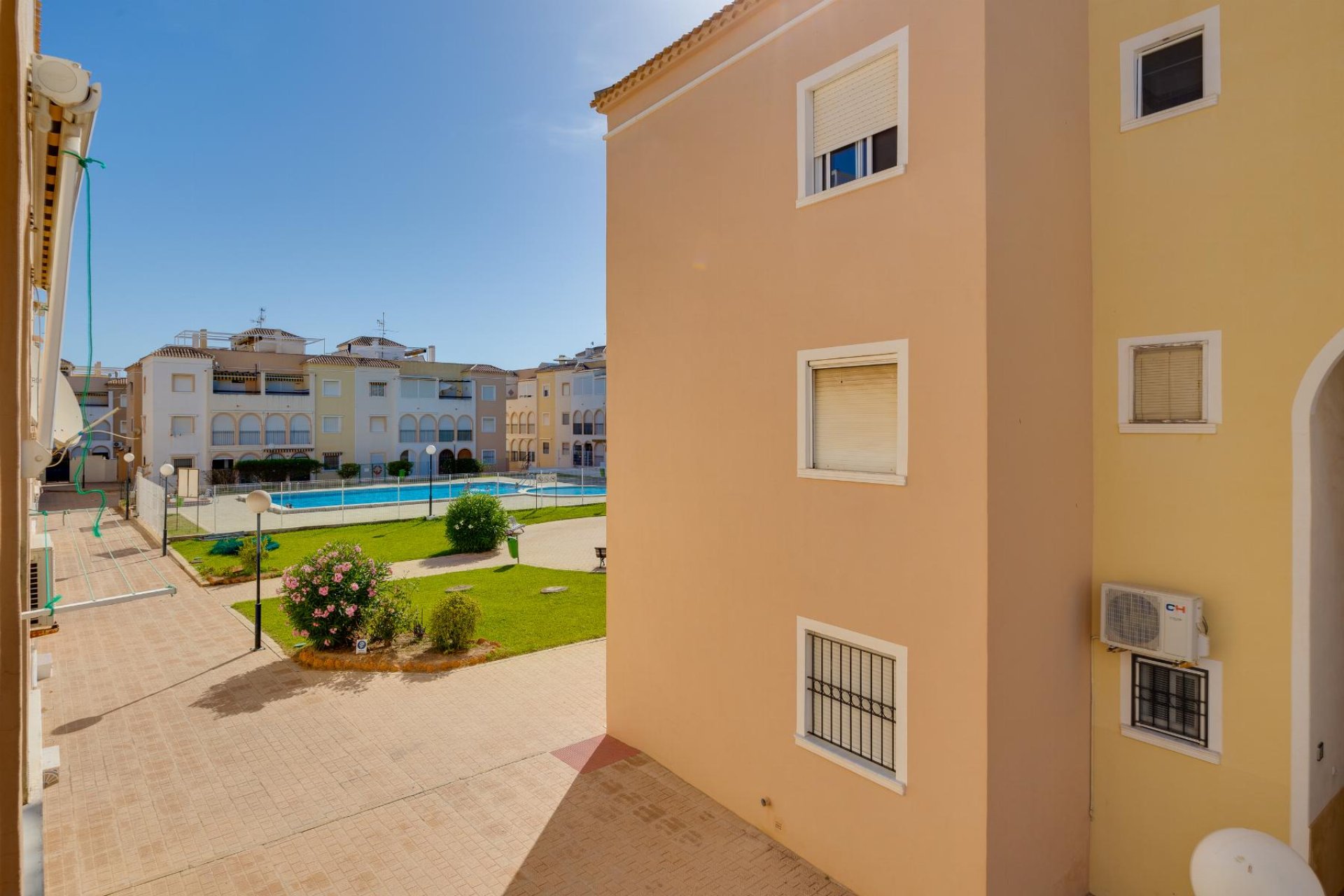 Herverkoop - Bungalow -
Torrevieja - Costa Blanca