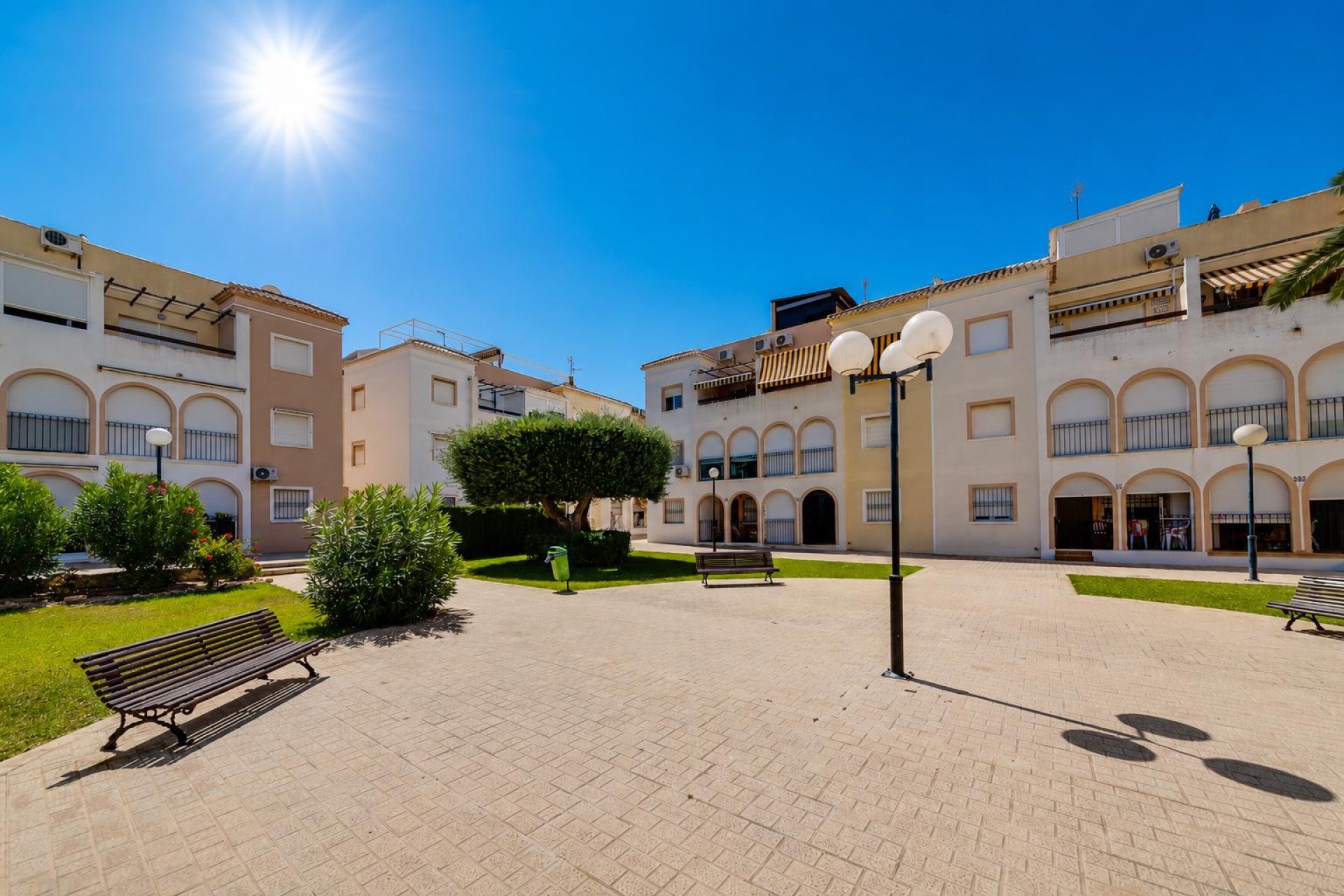 Herverkoop - Bungalow -
Torrevieja - Costa Blanca