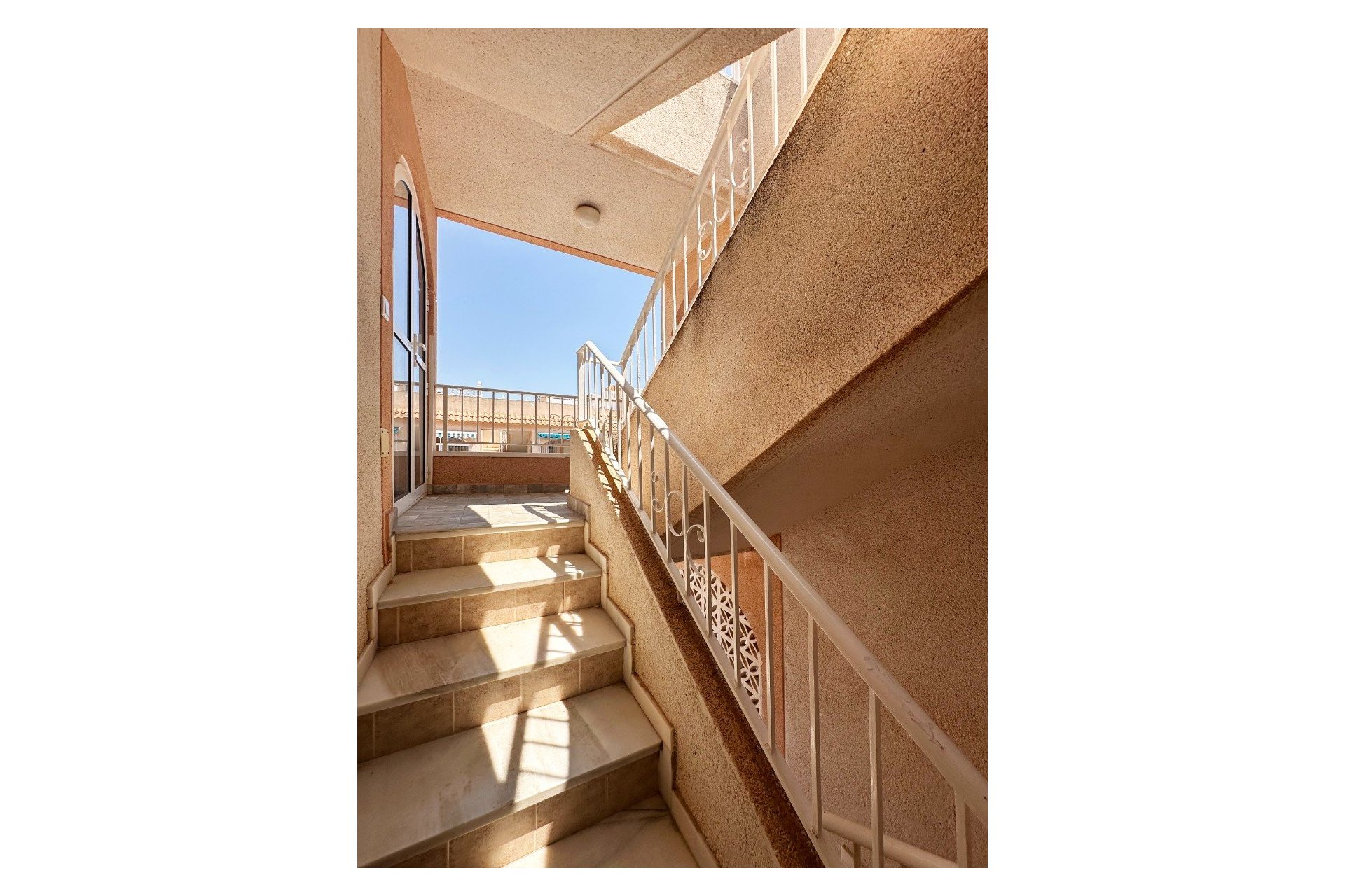 Herverkoop - Bungalow -
Torrevieja - Costa Blanca