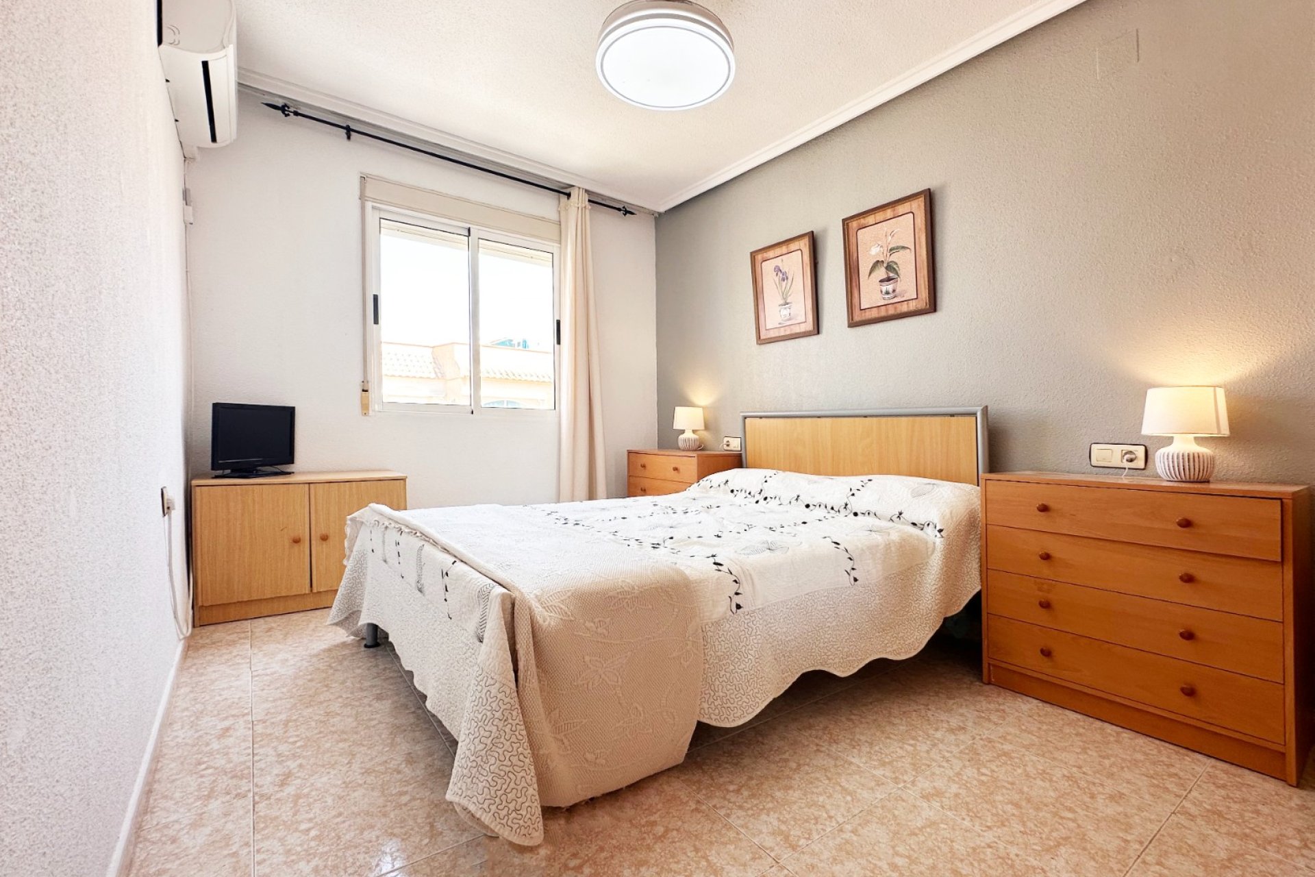 Herverkoop - Bungalow -
Torrevieja - Costa Blanca