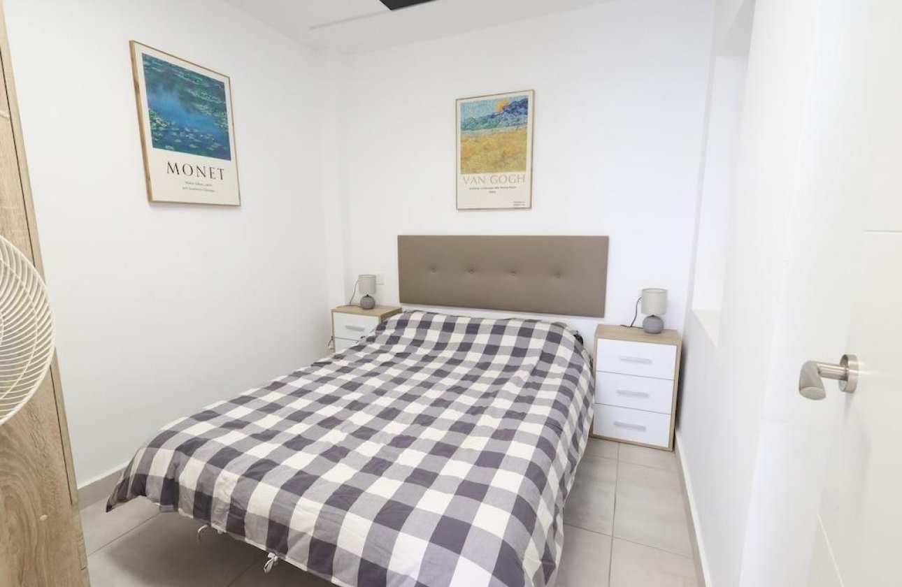 Herverkoop - Bungalow -
Torrevieja - Costa Blanca