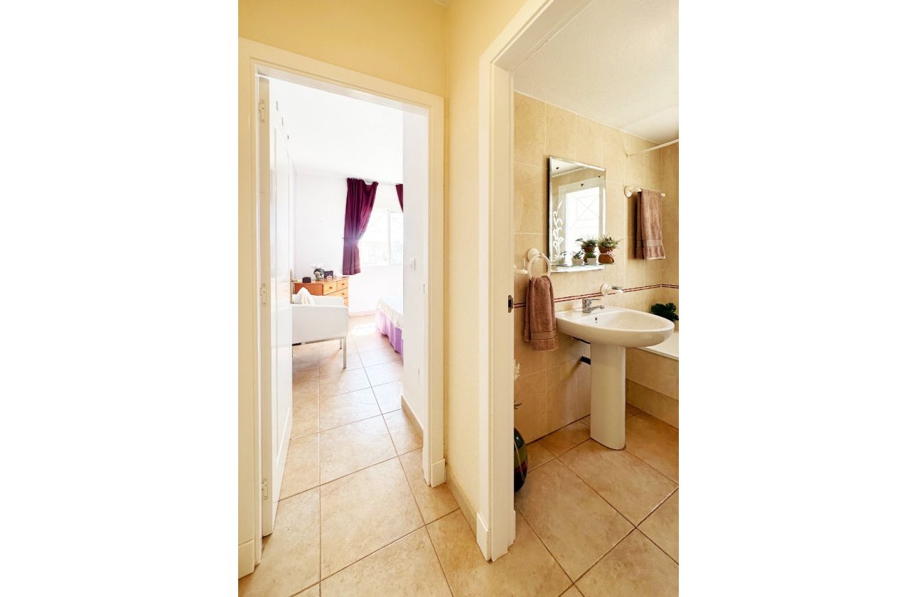 Herverkoop - Bungalow -
Torrevieja - Costa Blanca