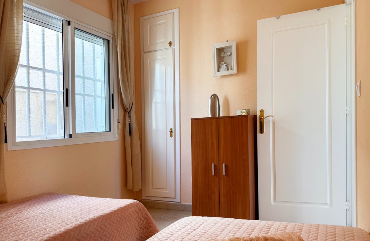 Herverkoop - Bungalow -
Torrevieja - Costa Blanca