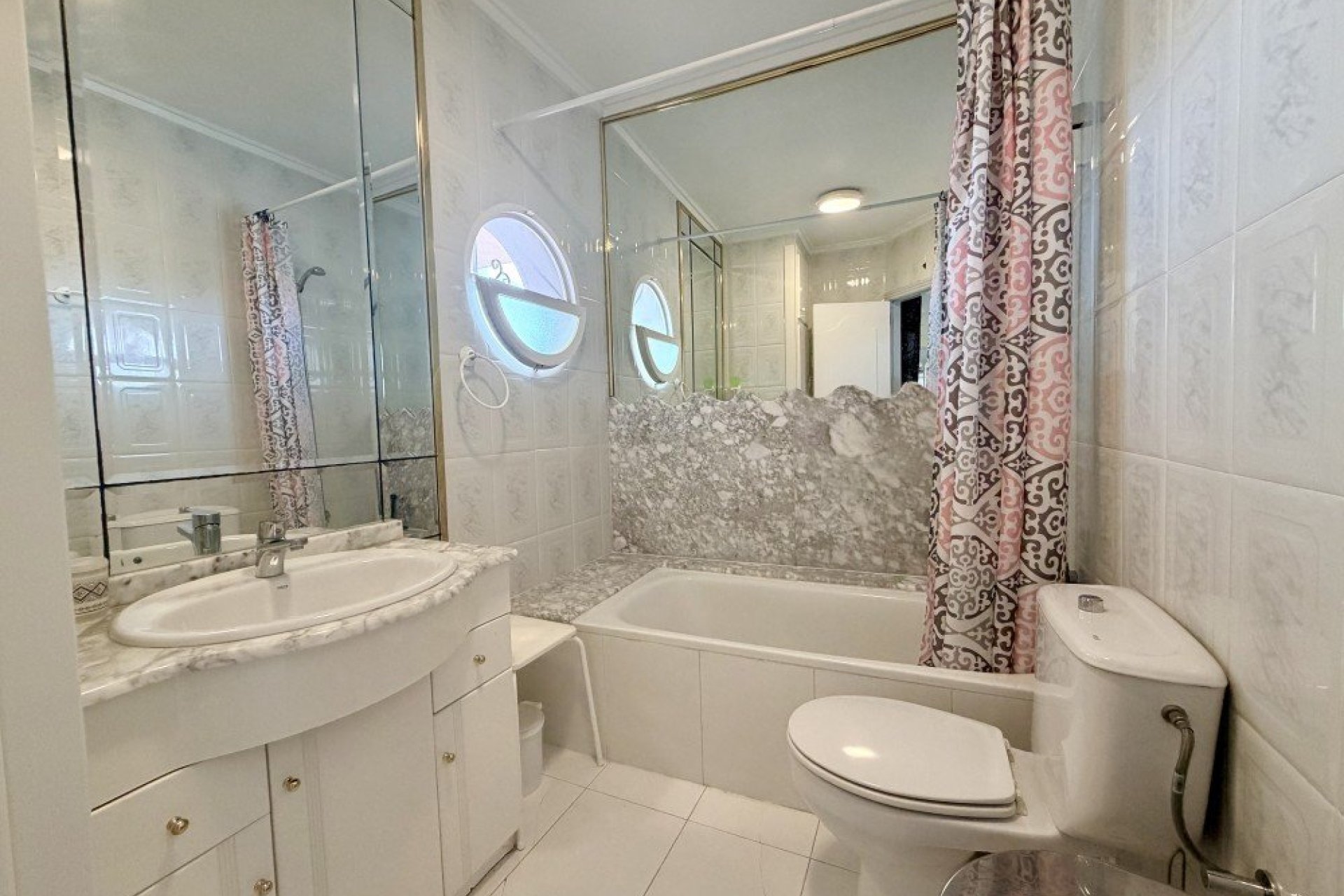Herverkoop - Bungalow -
Torrevieja - Costa Blanca