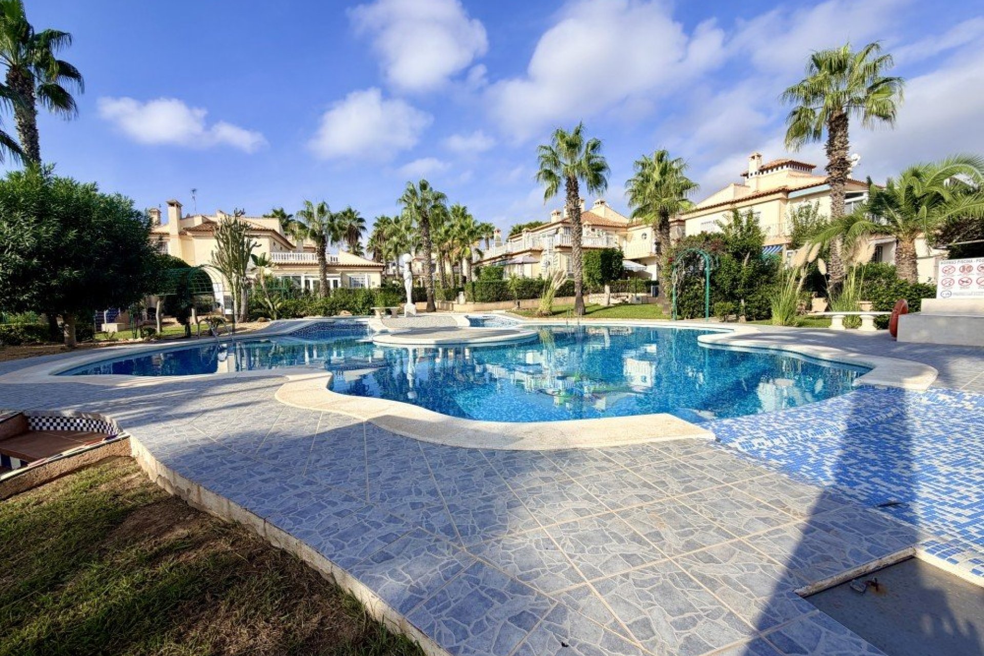 Herverkoop - Bungalow -
Torrevieja - Costa Blanca