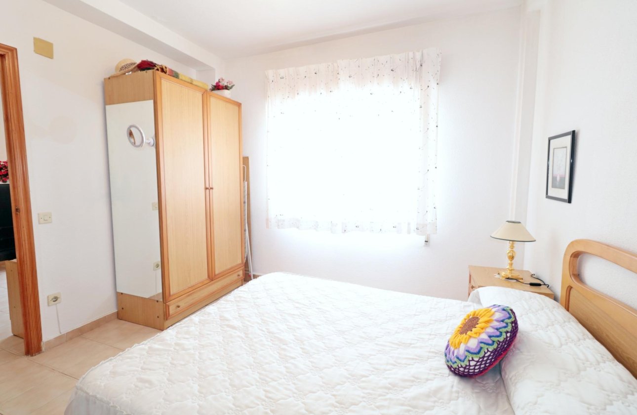Herverkoop - Bungalow -
Torrevieja - El Acequión - Los Náufragos
