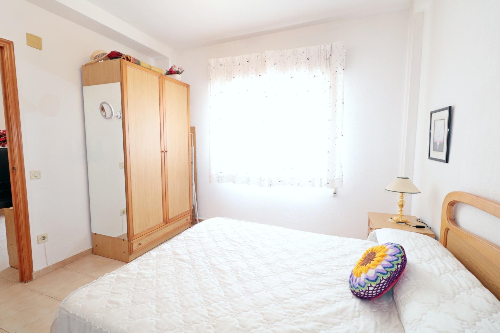 Herverkoop - Bungalow -
Torrevieja - El Acequión - Los Náufragos