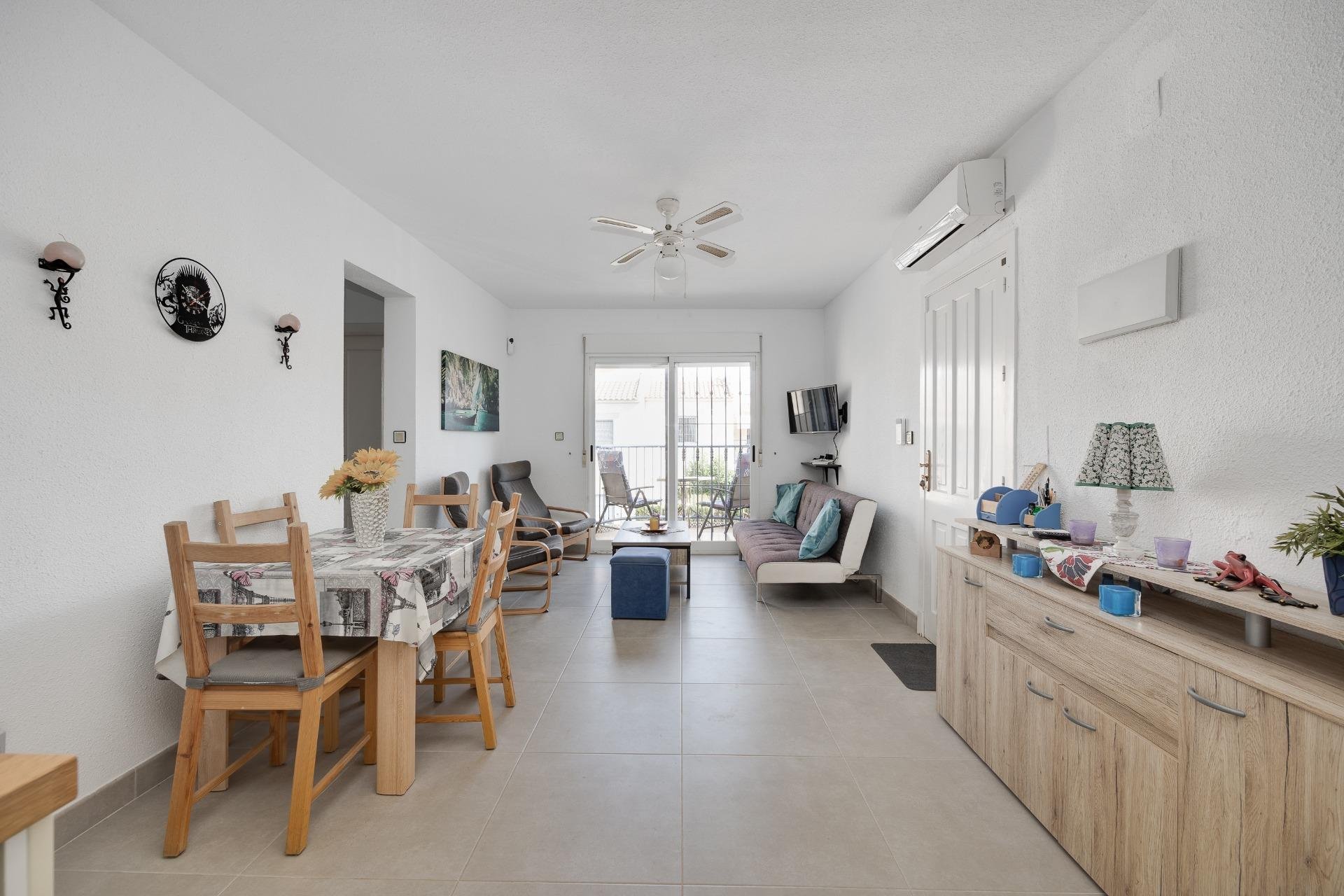 Herverkoop - Bungalow -
Torrevieja - El Chaparral