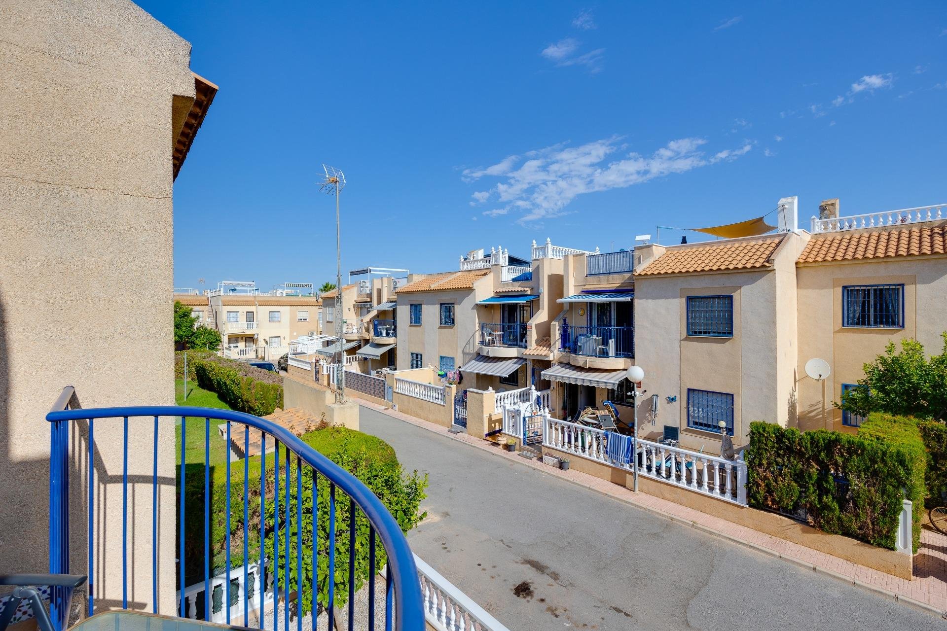 Herverkoop - Bungalow -
Torrevieja - El Chaparral