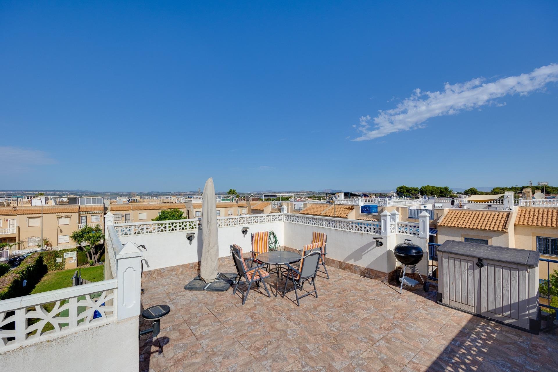 Herverkoop - Bungalow -
Torrevieja - El Chaparral