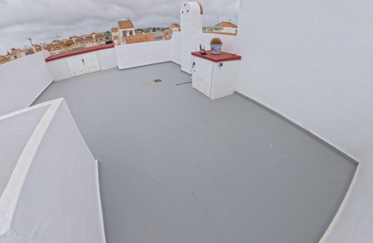 Herverkoop - Bungalow -
Torrevieja - El Limonar