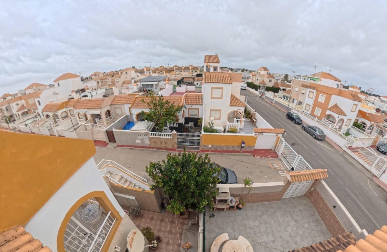 Herverkoop - Bungalow -
Torrevieja - El Limonar