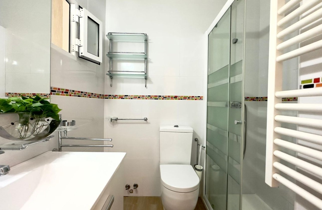 Herverkoop - Bungalow -
Torrevieja - El Limonar