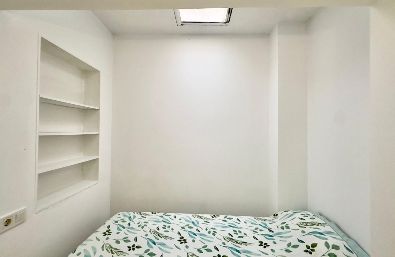 Herverkoop - Bungalow -
Torrevieja - El Limonar