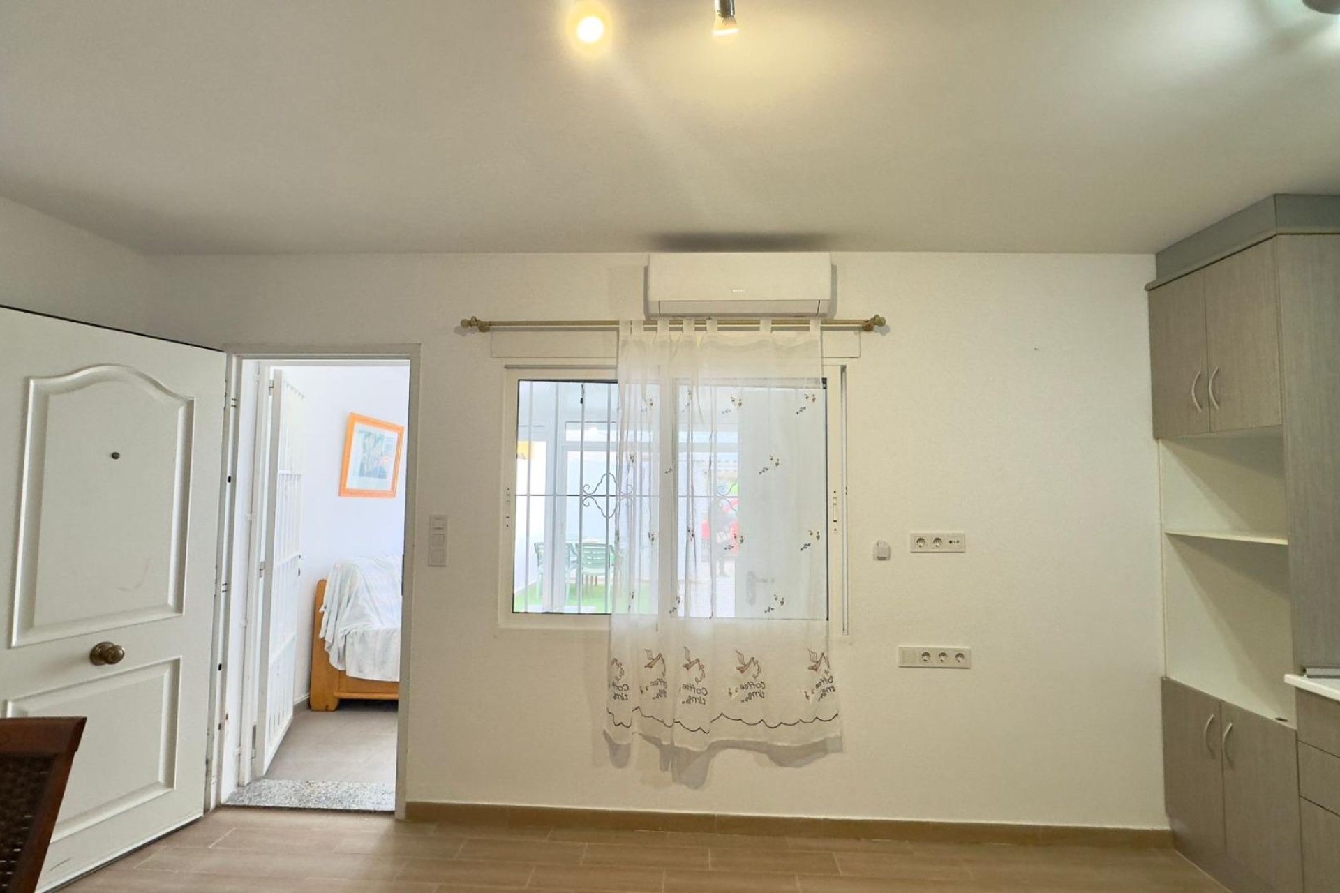 Herverkoop - Bungalow -
Torrevieja - El Limonar